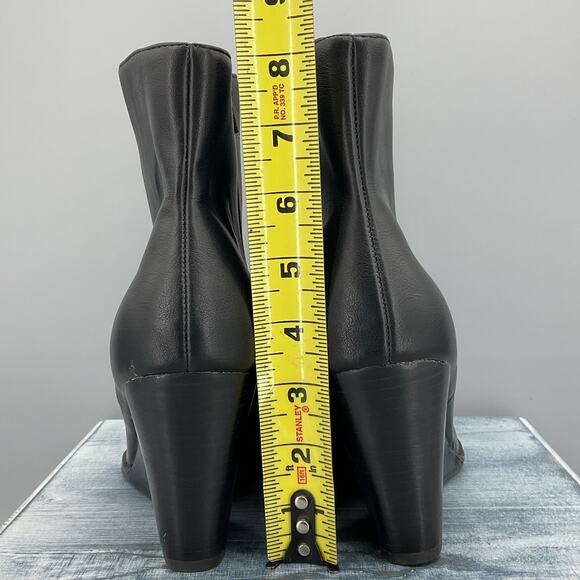 NEW Dolce Vita Women’s Rupart Wedge Heel Booties Black Size 9 - Picture 4 of 10